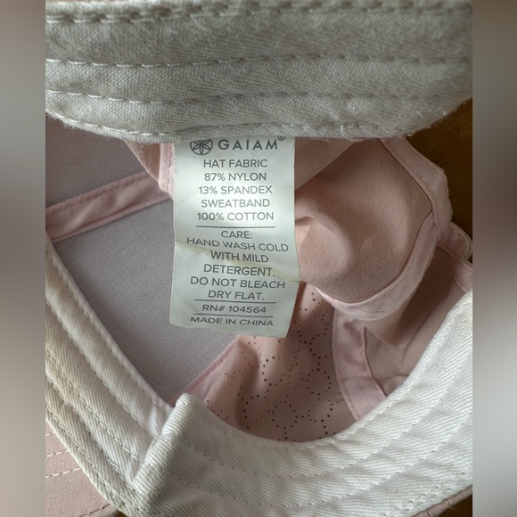 Pink Workout Hat/Cap - Picture 2 of 3